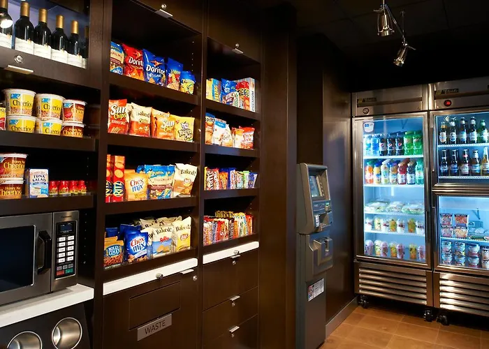 Hotel Courtyard By Marriott 3*