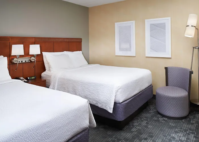 Hotel Courtyard By Marriott 3*