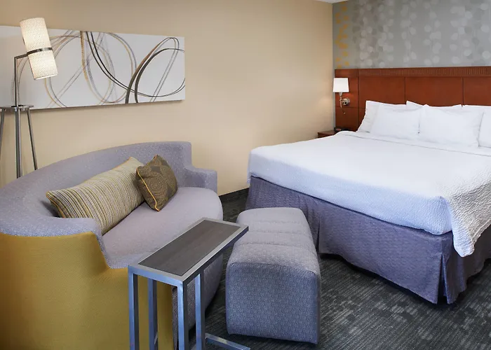 Hotel Courtyard By Marriott Rockford