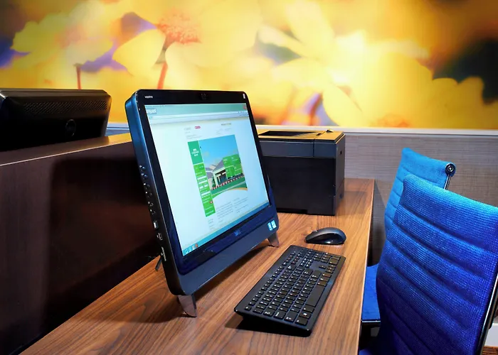 Courtyard By Marriott 3*