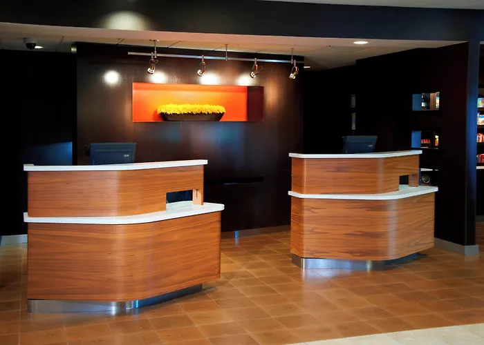 Hotel Courtyard By Marriott