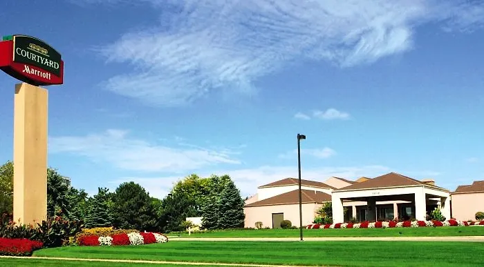 Courtyard By Marriott 3* Rockford