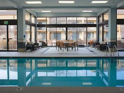 Courtyard By Marriott 3*