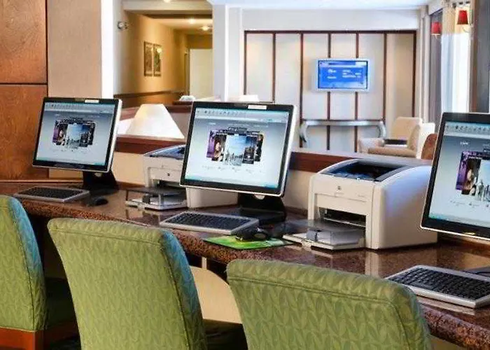 Courtyard By Marriott Hotel Rockford